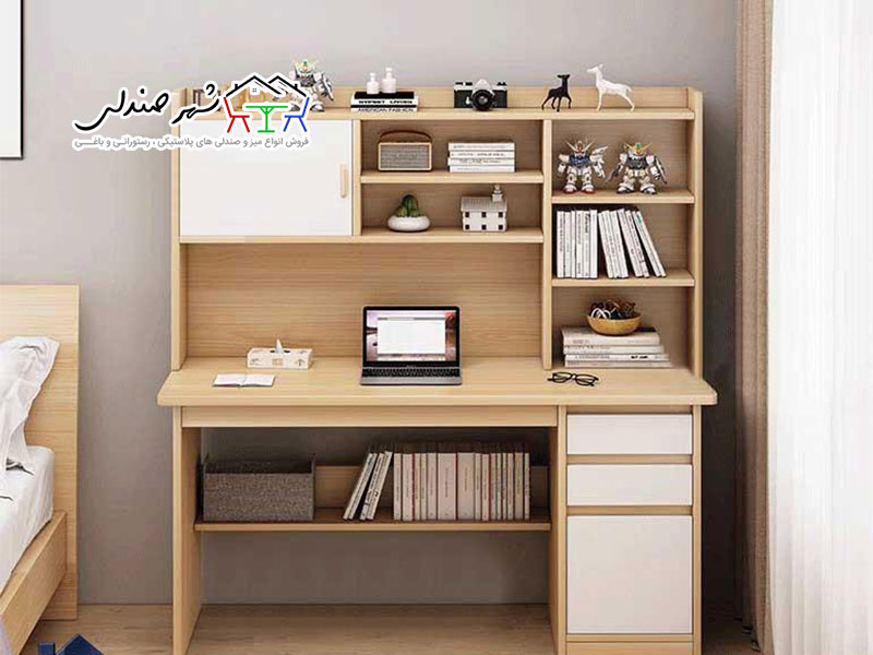 راهنمای انتخاب میز مطالعه استاندارد برای دانش‌آموز و دانشجو